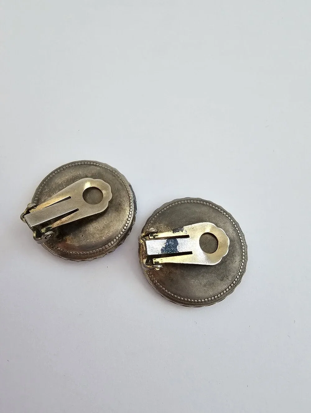 Vintage Mother of Pearl Clip-On Earrings Crown Dogtooth Bezel Statement Button​